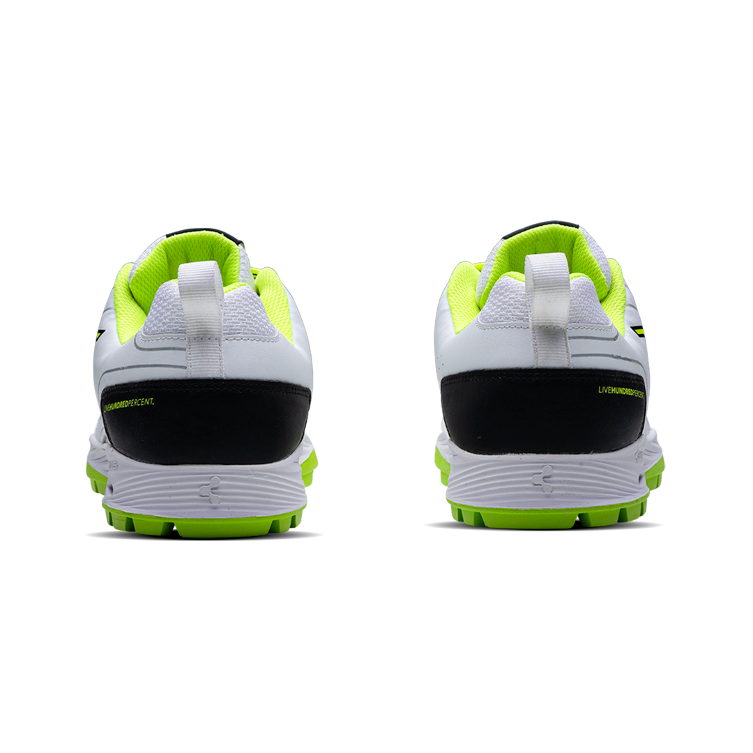 HUNDRED PITCH FORCE CRICKET SHOES
