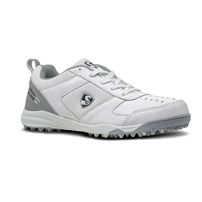 SG Fusion Cricket Shoes
