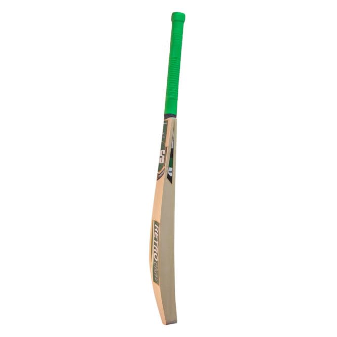 SS VA-900 Solitaire Kashmir Willow Cricket Bat