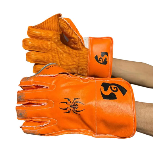 SG RP17 Club Wicket keeping Gloves