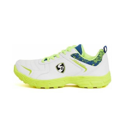 SG Savage Stud Cricket Shoes