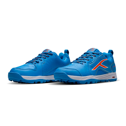 HUNDRED PITCH FORCE CRICKET SHOES