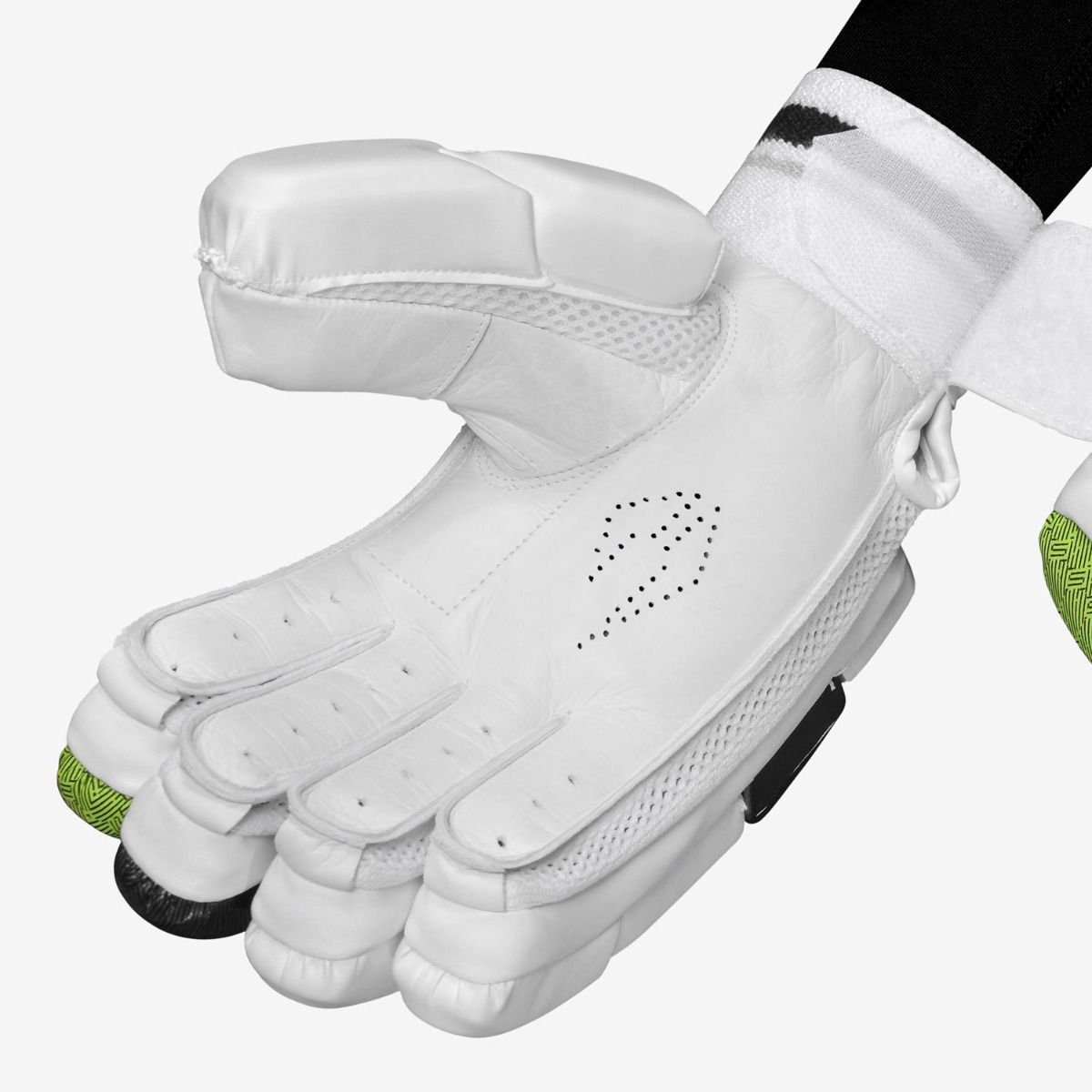 DSC Fury Batting Gloves