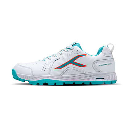 HUNDRED PITCH FORCE CRICKET SHOES